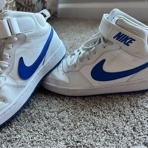 BOYS' NIKE BIG KID COURT BOROUGH MID 2 SNEAKERS